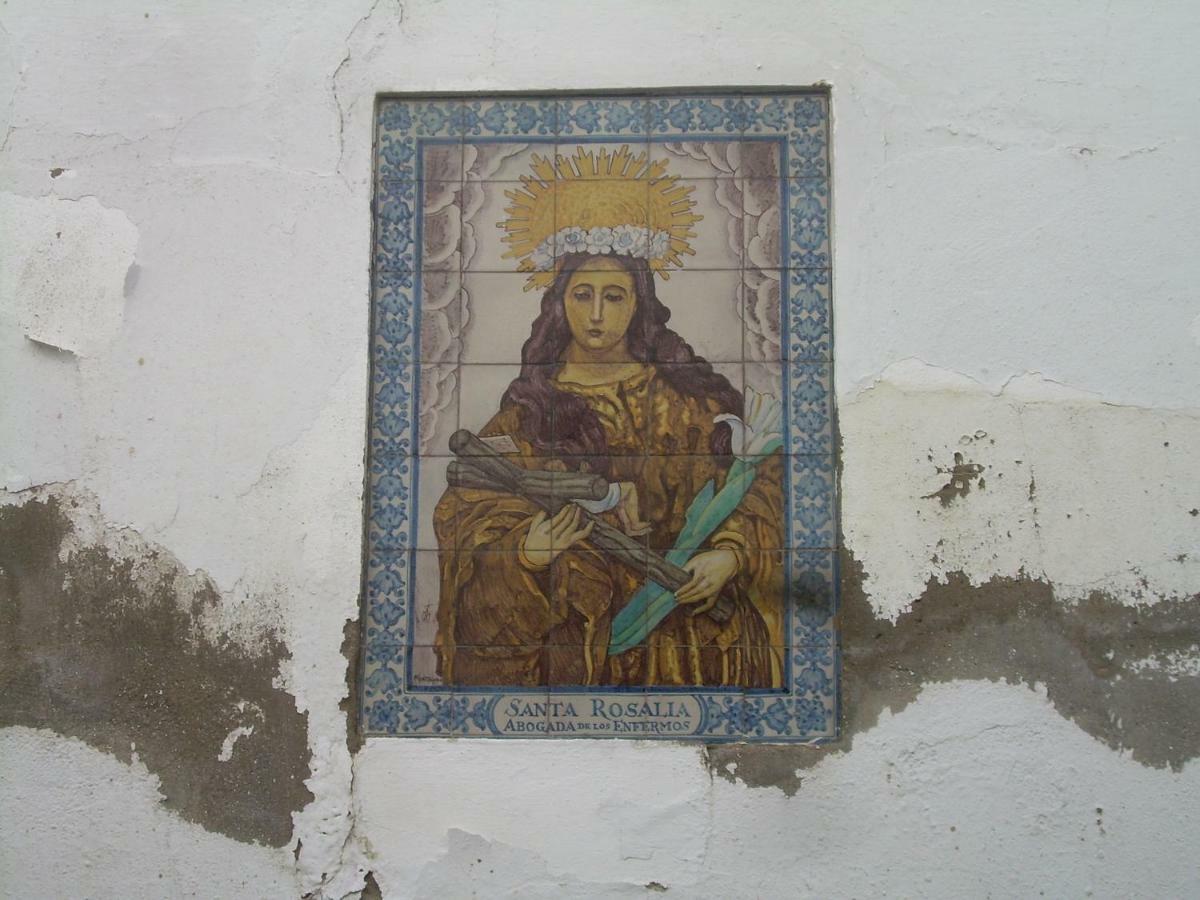 Medina Apartment And Parking Historical Center Seville Exterior photo